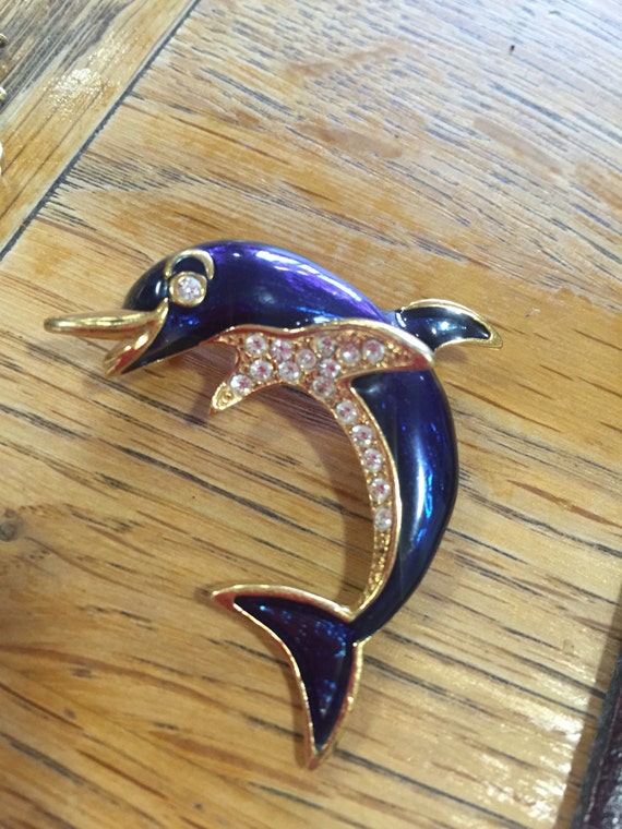 Beautiful vintage dolphin brooch enamelled with pave set stones