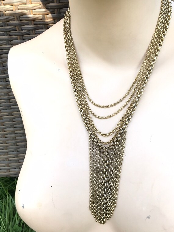 Beautiful vintage 1960s/70s gold tone multi layered chain tassel statement piece necklace