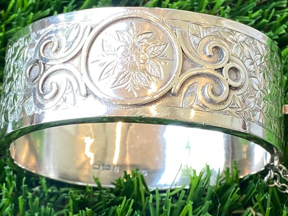 Victorian Sterling Silver Cuff Bracelet: Etched Ivy Design, Birmingham 1883