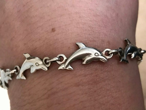 Lovely Solid 925 Silver Dolphin Bracelet 7.5 Inches 7.8 Grams