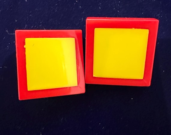 Unusual plastic coloured block cube earrings by Danish Modernist B-D (Buch& Deichmann) dated 1983