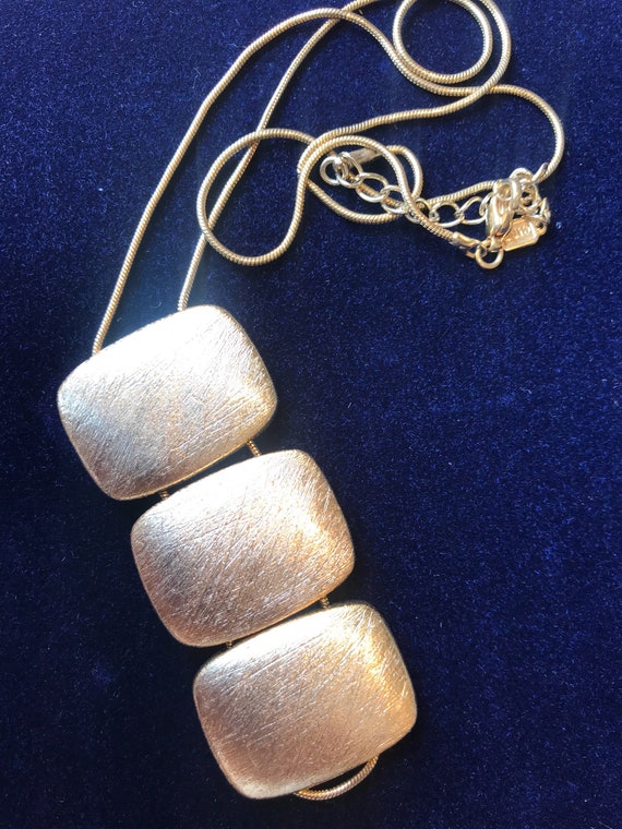 Beautiful and unusual gold plated textured brush finish 70s style CIRO necklace