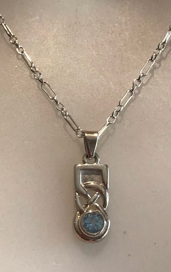 Solid 925 Sterling Silver And Blue Topaz Celtic Knotwork Pendant Necklace Set on an 18” Silver chain