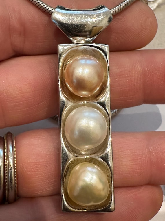 Contemporary solid silver and 3 coloured cultured… - image 2