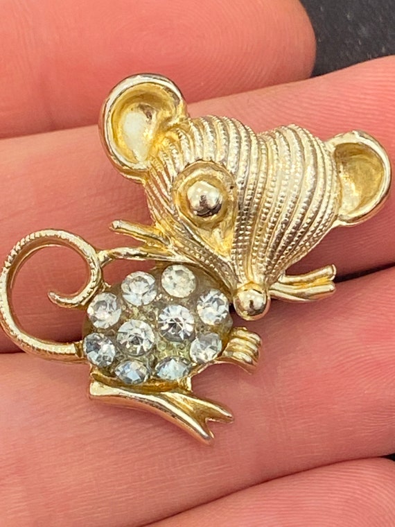 Cute vintage retro rhinestone mouse brooch pin