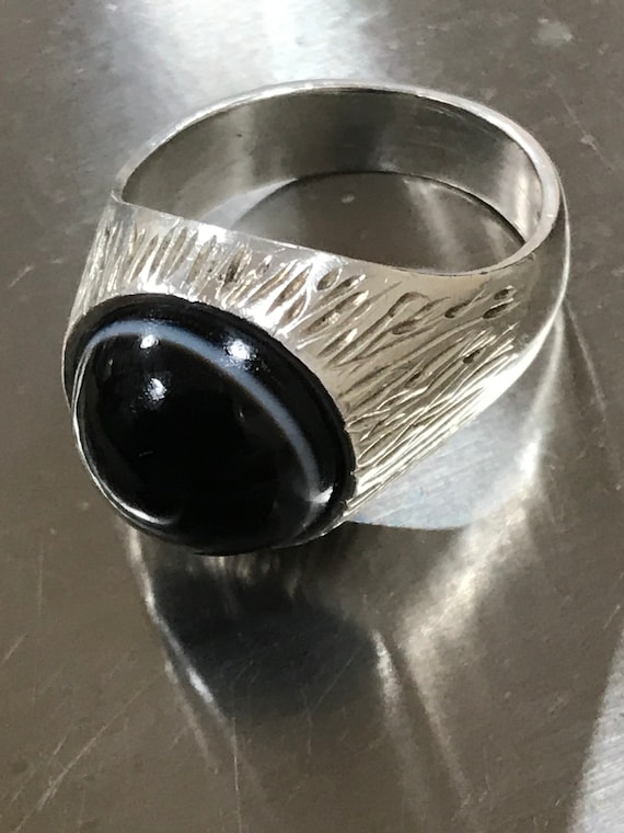 Modernist hallmarked silver statement piece ring banded agate style