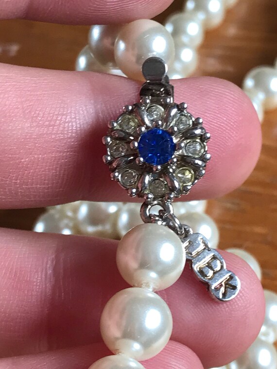 Jacqueline Kennedy collection 22" glass pearl necklace Swarovski clasp