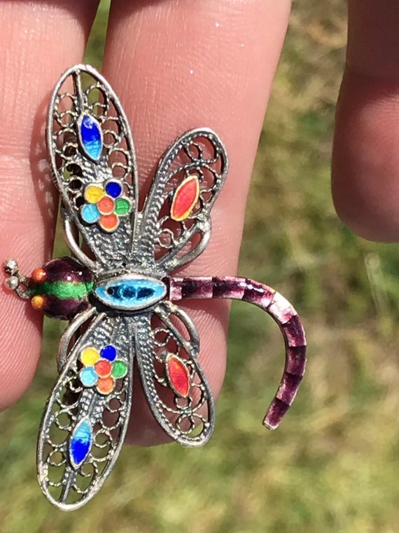 Beautiful vintage Silver enamelled Filigree Dragonfly brooch Pin