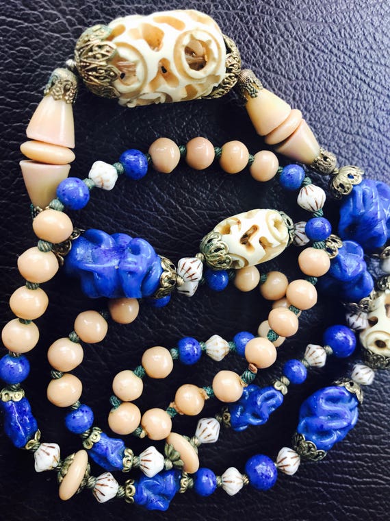 Stunning original deep Lapis blue Art Deco twisted bohemian/Czech glass carved beaded necklace