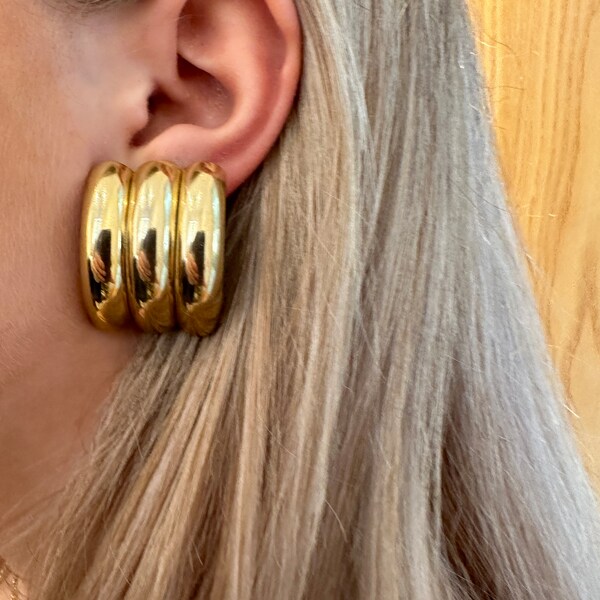 Large oversized vintage clip on earrings gold tubes on Trend statement earrings