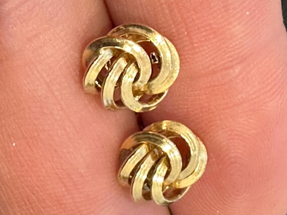 9ct gold round knot work stud earrings 10mm