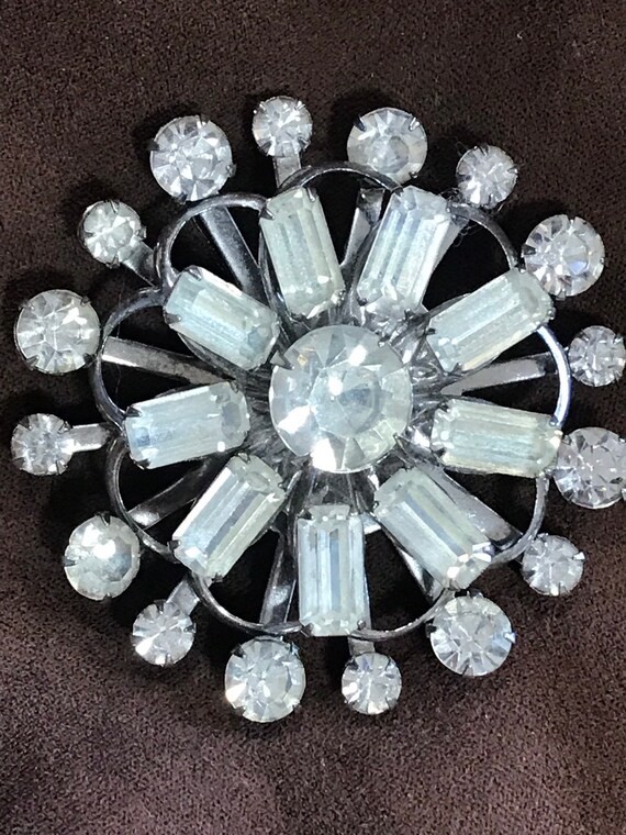 Striking 1950s signed Coro clear cut rhinestone brooch