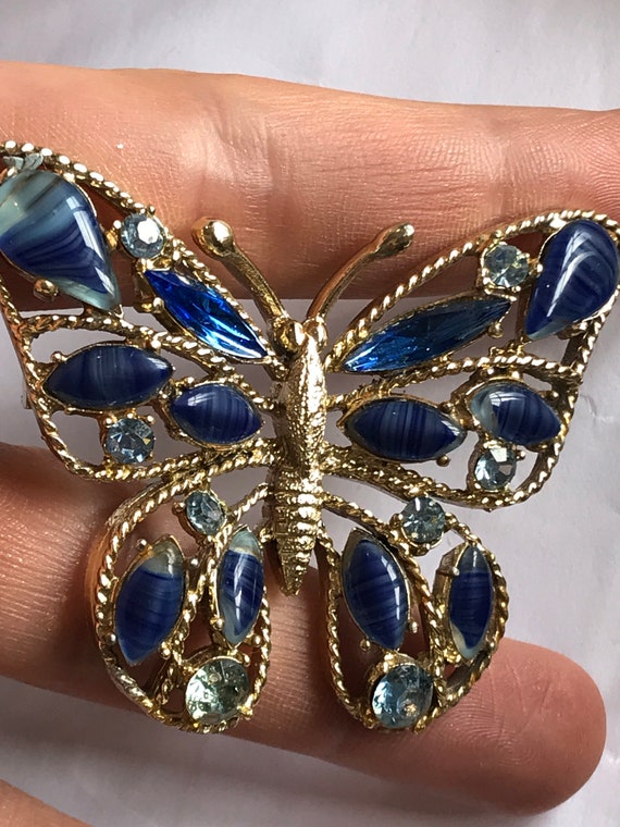 Rare 1950s Blue Striped Agate glass Gold toned Butterfly Brooch By Exquisite