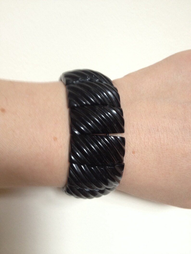 Beautiful Victorian dyed horn cuff panel bracelet