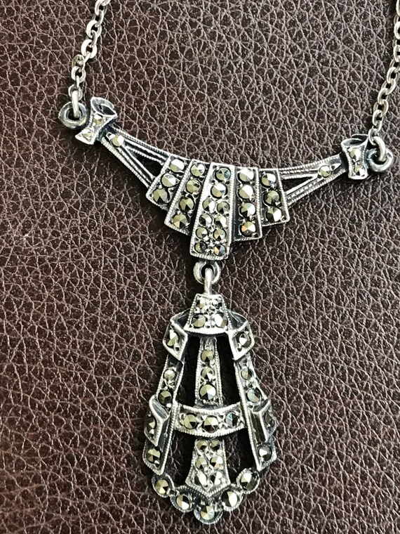 Stunning Art Deco Sterling silver and Marcasite drop necklace
