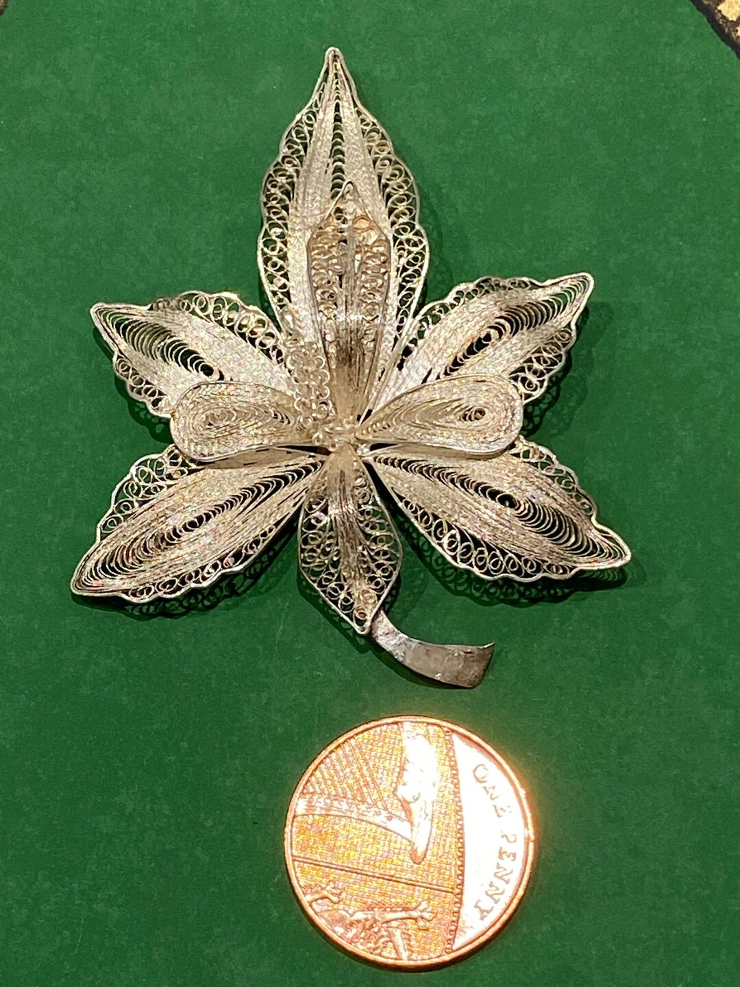 Superbe Broche Ancienne En Argent Massif - Motif Filigrane Orchidée - France