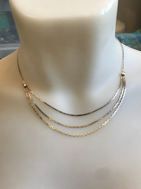 Vintage Italian silver graduated drop flat chain necklace
