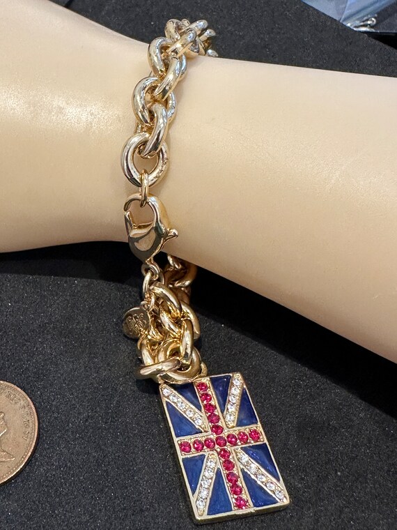 Vintage Kirk's Folly Gold plated Reversible Flag USA UK enamel rhinestone charm Bracelet
