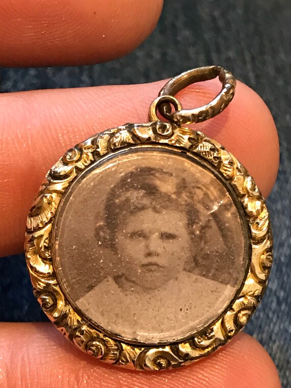 Antique Victorian Rolled Gold Photo Locket Pendant Fob