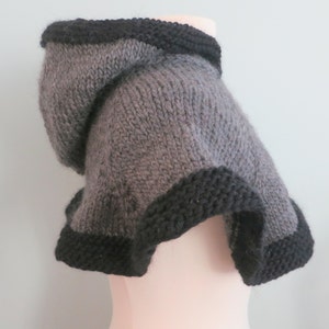 Hooded Poncho knitting pattern