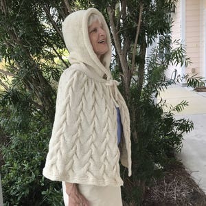 Cape Knitting Pattern, Hooded Cape Knitting Pattern, Poncho, Cable Pattern image 2