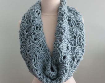 Knitting Pattern, Cowl, Infinity Scarf, Super Bulky Yarn, Chunky Cowl, Lace Cowl