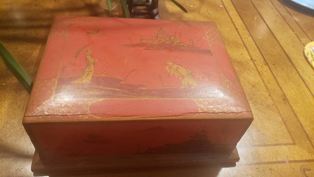 Antique Chinese Wood Printed Accordion Cigarette Box