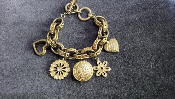 Vintage Rare Gold Tone Anne Klein Heart Watch Themed Charm  display picture 3