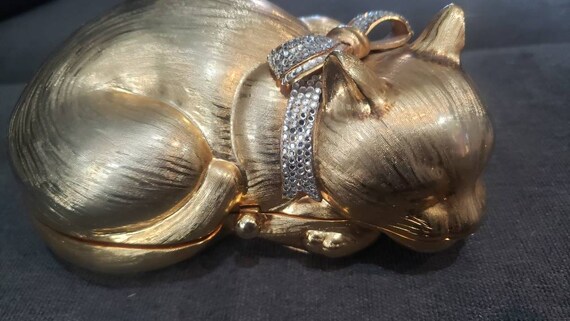 JUDITH LIEBER Vtg Sleeping Cat Minaudiere Gold Sw… - image 1