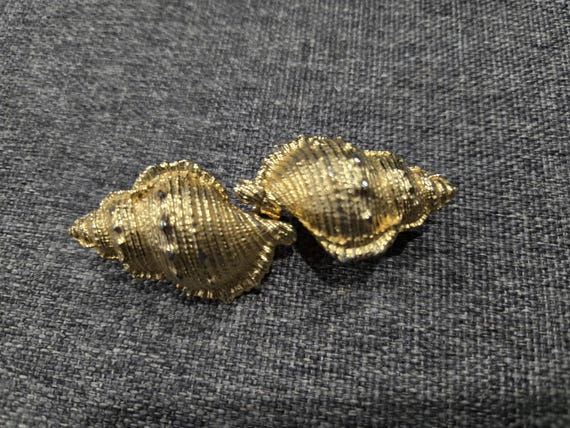 Vintage Gay Boyar Seashell Gold Tone Belt Buckle Gay Boyer Belt Buckle Scallop Shell With Starfish Design  main image 2