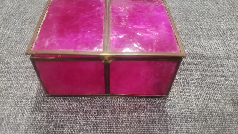 Vintage pink shell and brass metal small box image 7