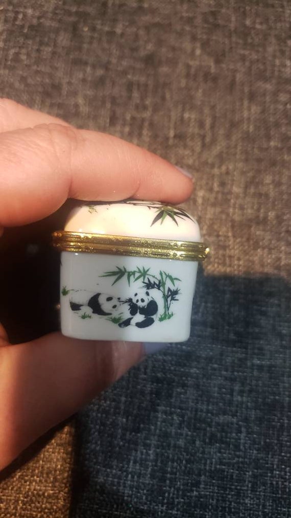 Vintage Panda Porcelain and metal trinket or Pill… - image 4