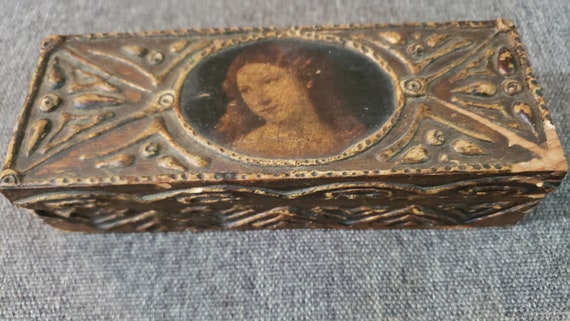 Antique Florentine Craft Box w/Decoupage & Painte… - image 8