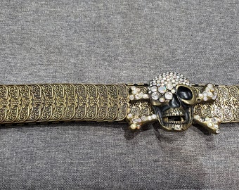 Ceinture extensible en maille de style victorien, laiton, ton bronze, strass, boucle tête de mort