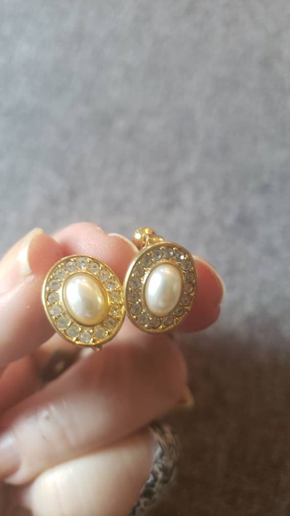 Vintage Collection - Small faux pearl cab and rhin