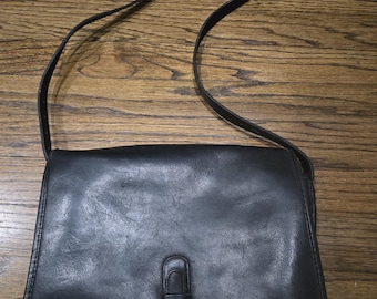 RARE Coach 9988 Black Leather Berkeley Saddle Crescent Bag
