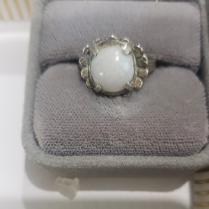 Antique sterling silver carved flower and Western Opal stone sz 6 image 2