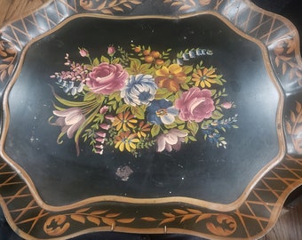 Antique Victorian style medium oval black Tole Painted Tray