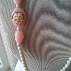 ON SALE Original price 14.99 - Upcycled Retro Plastic Beads Necklace with Modern Cat Cabochon Applique