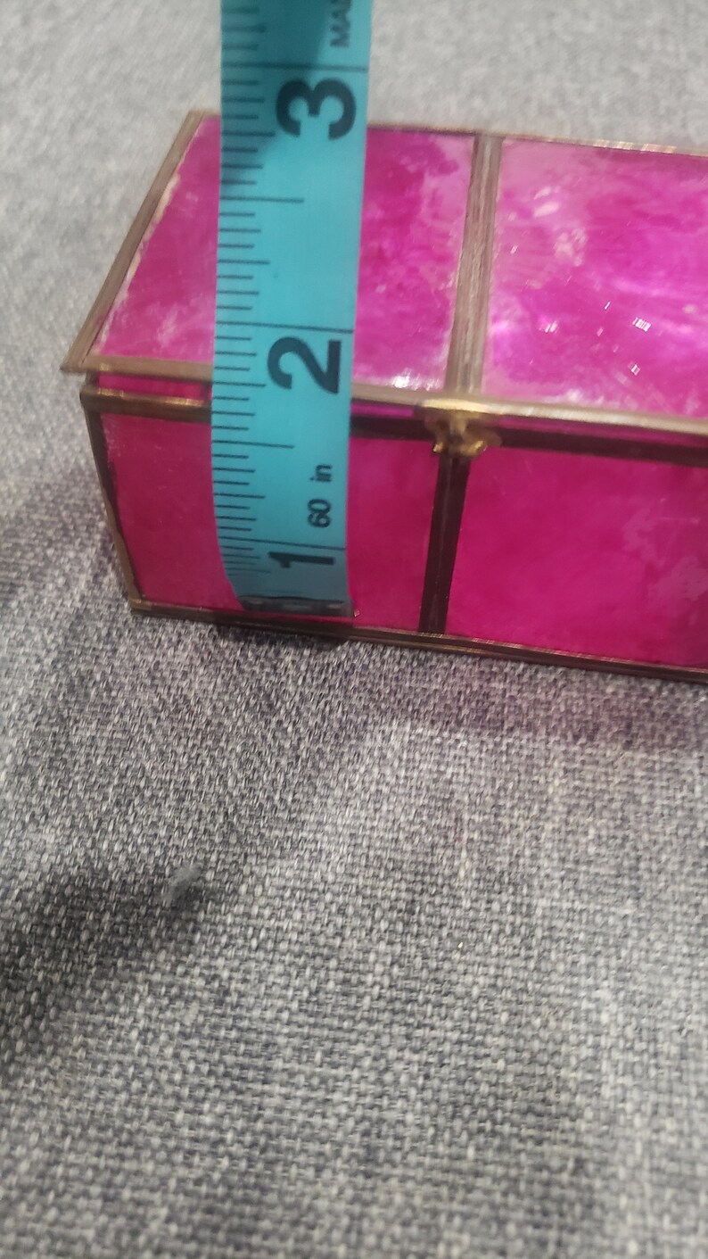 Vintage pink shell and brass metal small box image 4