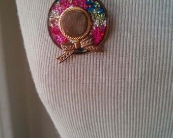 Vintage Collection - Retro Tiny Enamel Hat Brooch