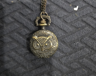Vintage Owl Pocket Watch Necklace Steampunk Pendant Antique Bronze needs battery
