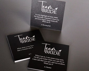 20 x Team Bride Hen Party 'What am I' Game Cards - Hen Night Games - Hen Party Games Hen Accessories - Hen Party Riddles - Black Team Bride