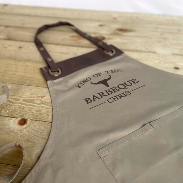 PERSONALISED BBQ APRON - Personalised Barbeque Apron - Faux Leather Butchers Style Apron - Grilling Apron - Mens Apron - Dad gift - Bull