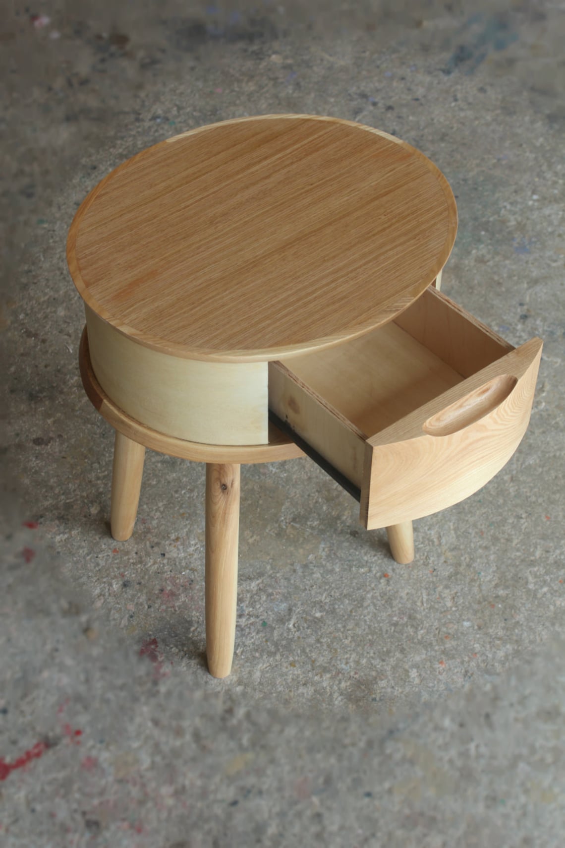 Round Solid Oak Bedside table/ Mid Century Nightstand/ Natural Etsy