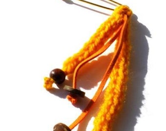 Shawl pin with hand knitted cord, vegan leather lace, wooden beads. Accessory for stole, wrap, scarf pin, jeans blue brooch, green, yellow.