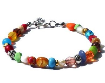 Multicolour armband met natuursteen, schelp, zoetwaterparel, tijgeroog, glas, boze oog. Handgemaakte polsband, boho chic Ibiza, Per Elle