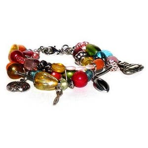 Multicolour bracelet with 3 strands beads and charms. Handcrafted wristlet with glass beads in pink, orange, yellow, turquoise, red, green zdjęcie 7