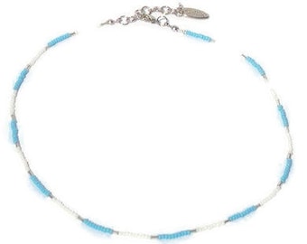 Necklace with turquoise and white seed beads with silver-coloured glass beads. Handcrafted boho surfer necklace, beachy jewelry, Europe