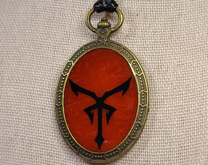 Los Illuminados Resident Evil Necklace Etsy